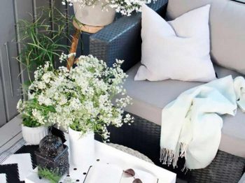 Những góc ban công nhỏ xíu mà xinh xinh