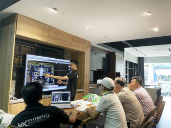 KHÔNG GIAN XANH: KIẾN TRÚC SƯ GẶP GỠ, TRAO ĐỔI VỚI KHÁCH HÀNG VỀ PHƯƠNG ÁN BỐ TRÍ MẶT BẰNG